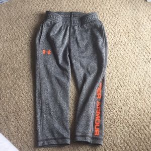 Under armour sweat pants size 2t
